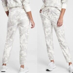 Athleta Farallon Printed Jogger, Size 0
